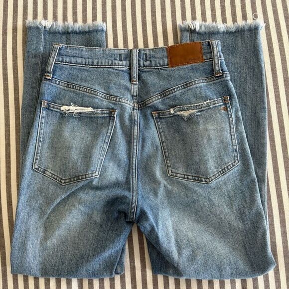 Madewell Perfect Vintage Jean in Parnell Wash Distressed Size 26 - Picture 1 of 8